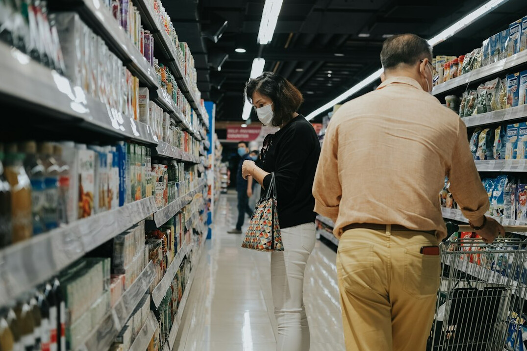security team in store